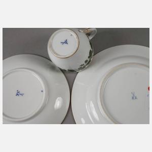 Meissen drei Mokkagedecke "Voller grüner Weinkranz"