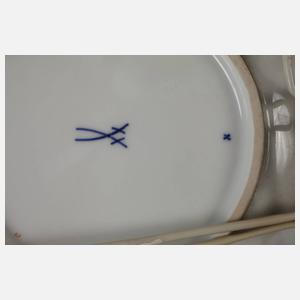 Meissen Prunkschale mit Streublümchendekor