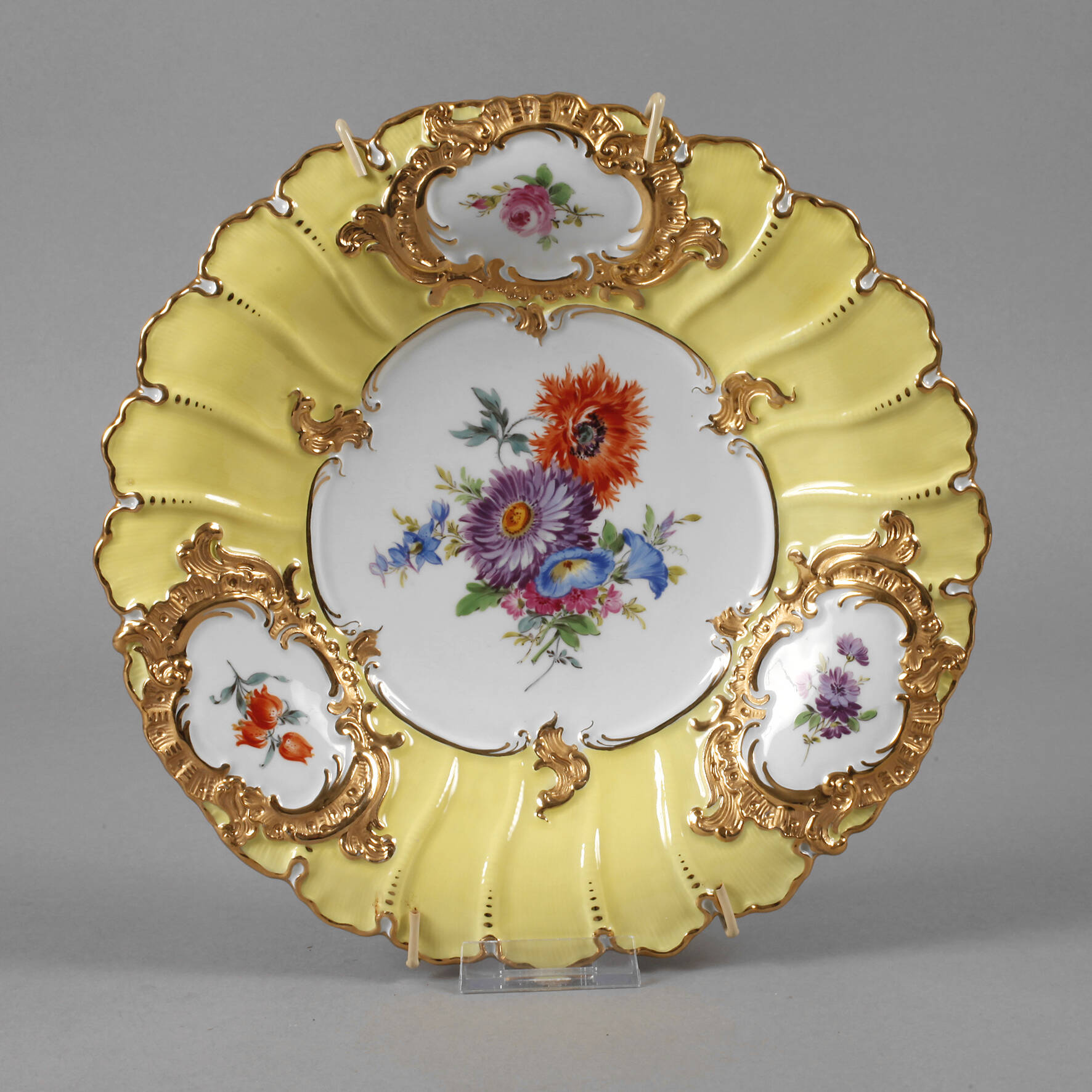 Meissen Prunkteller "Blumenbukett"