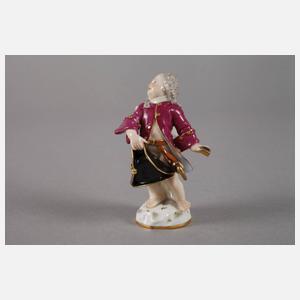 Meissen verkleidete Amorette mit Dreispitz