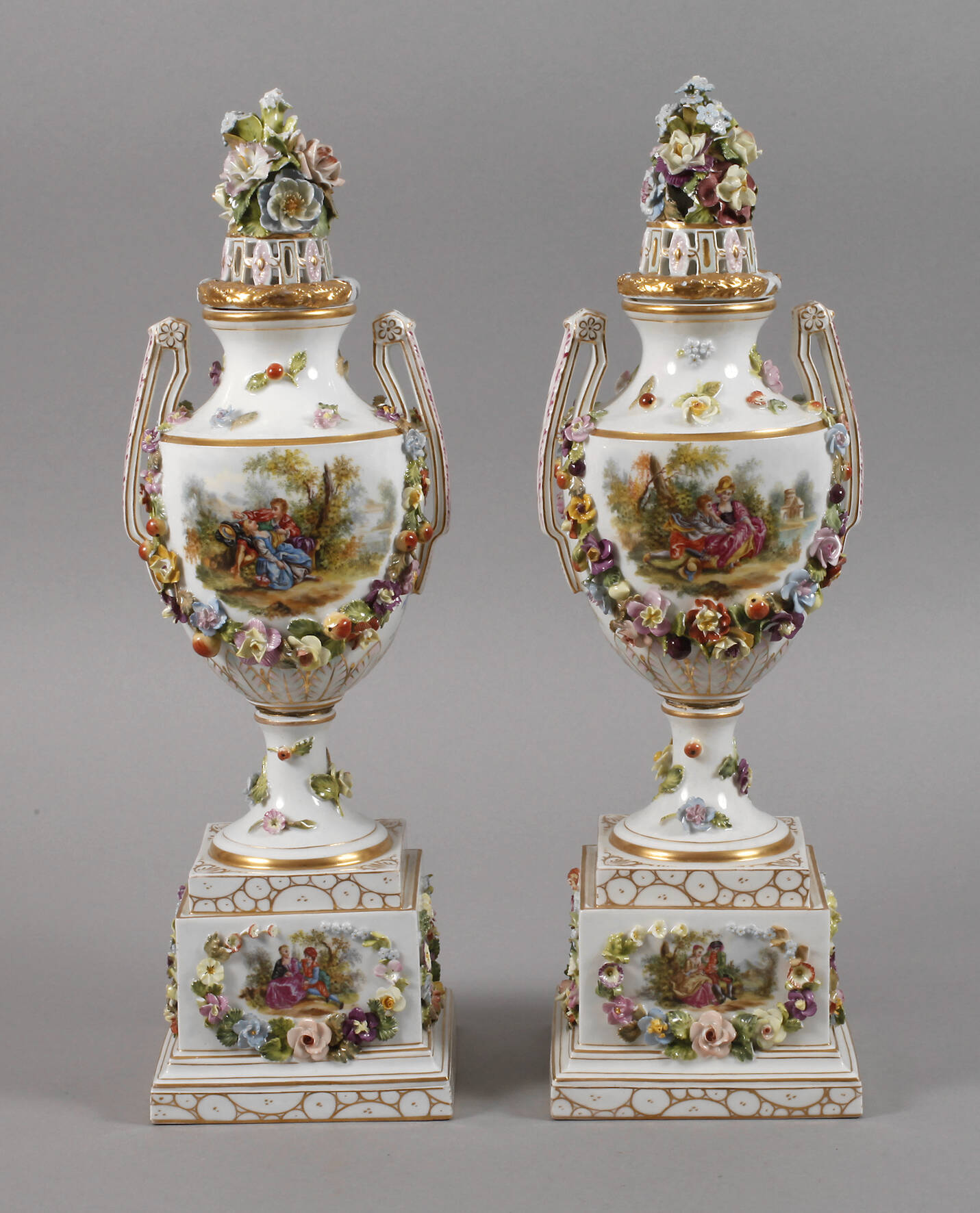 Potschappel Paar Potpourri-Vasen