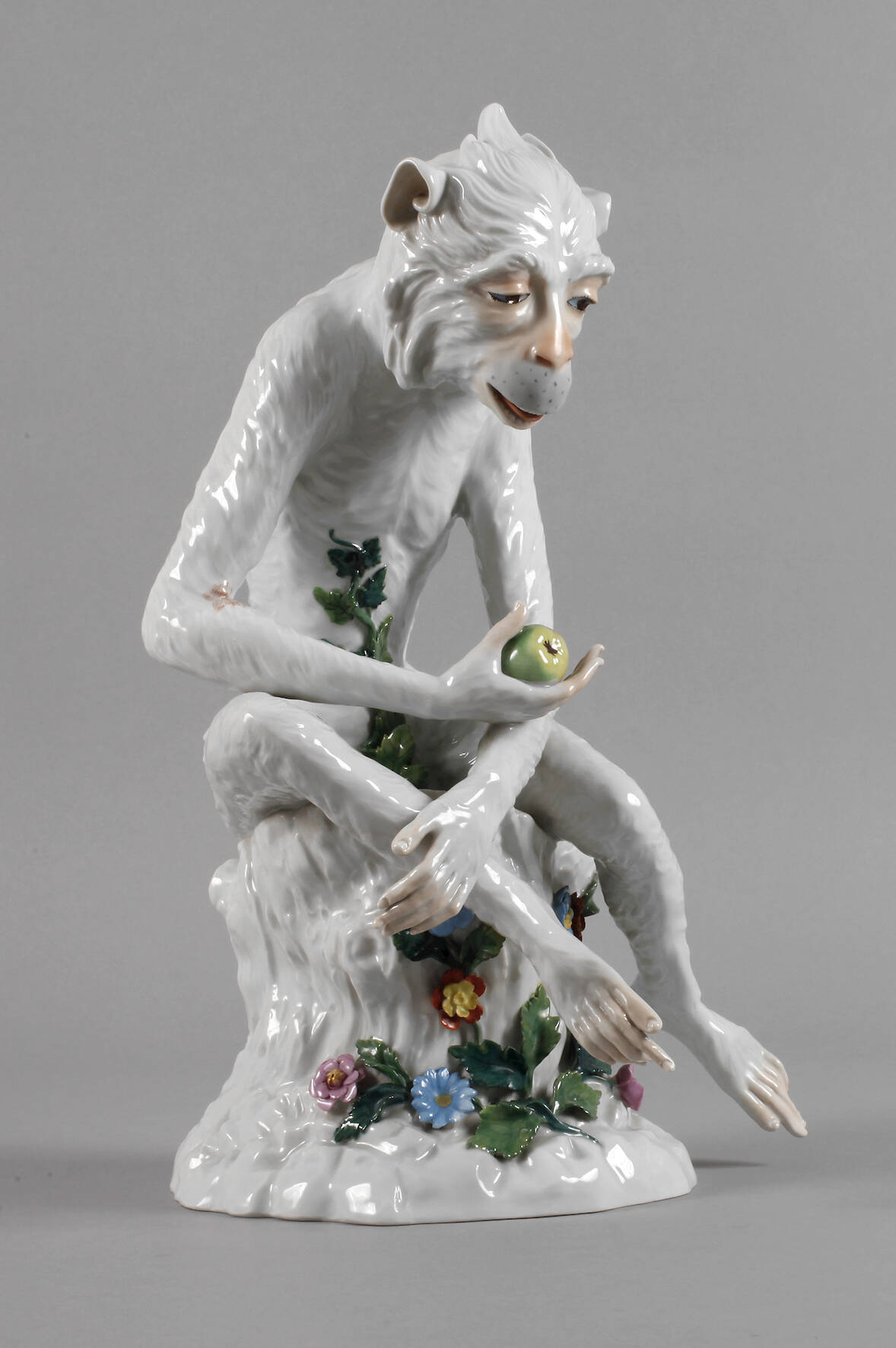 Potschappel Affe mit Apfel