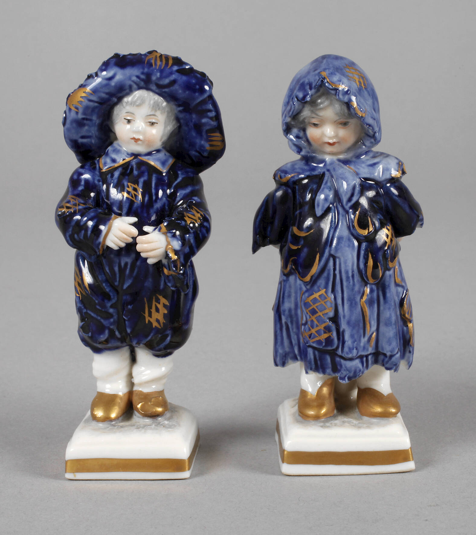 Volkstedt Paar kleine Bettelkinder