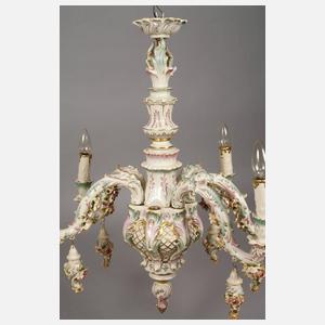 Volkstedt Kronleuchter und Paar Wandleuchter