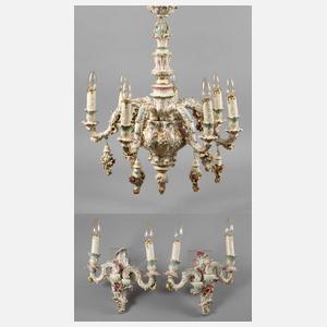 Volkstedt Kronleuchter und Paar Wandleuchter