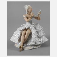 Wallendorf "Balletteuse mit Spiegel"111