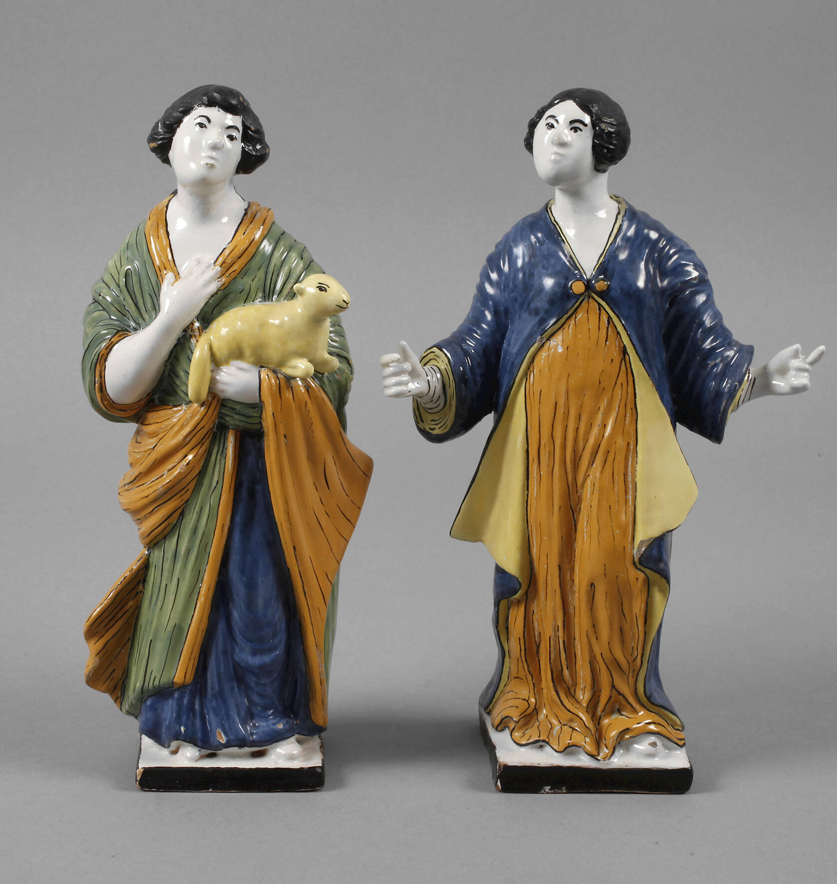 Paar Fayence-Figuren als Japaner/innen