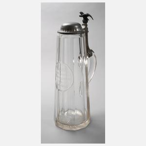 Übergroßer Hochzeitskrug