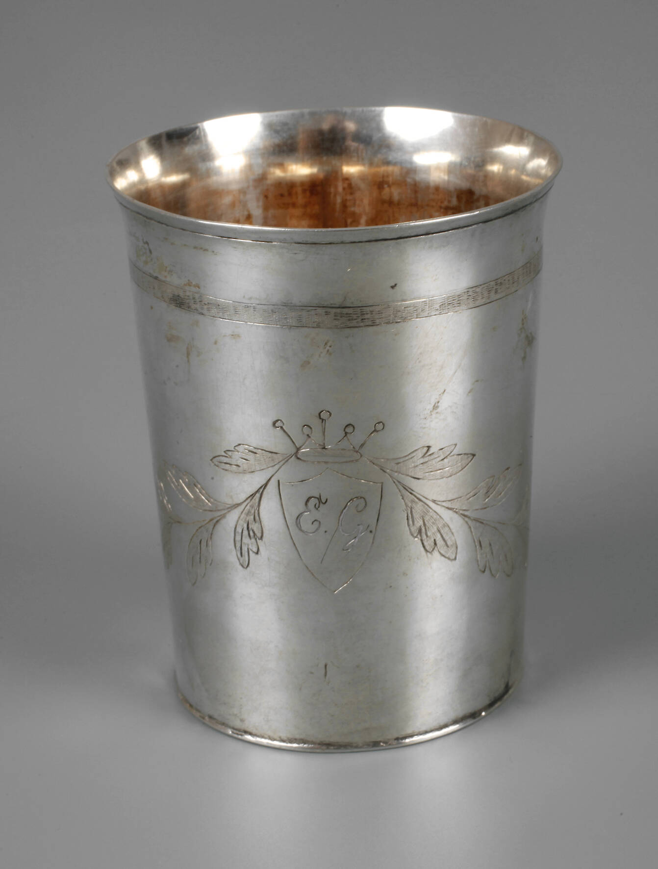 Silberbecher aus Adelsbesitz Biedermeier