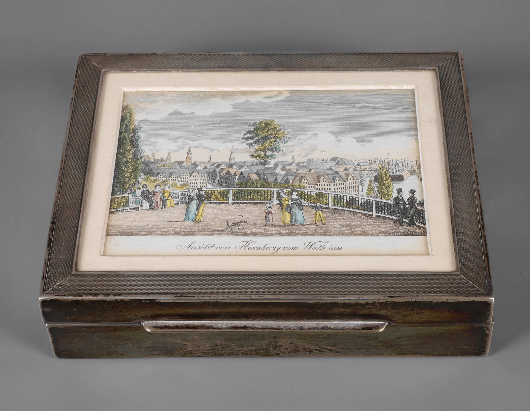 Zigarrendose mit Silberbeschlag