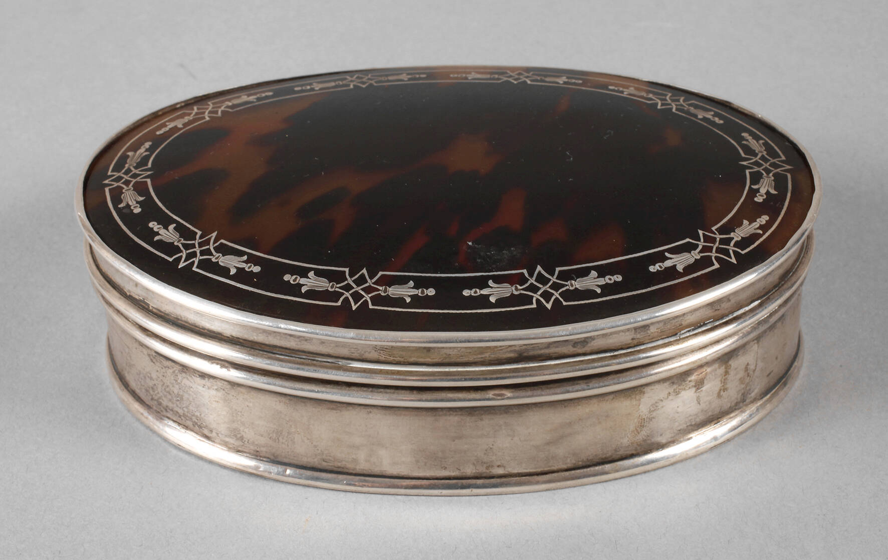 Englische Silberdose