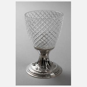 Trinkpokal mit Silberfuß