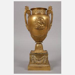 Paar französische Empirevasen