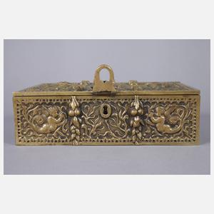 Messingschatulle mit Musikermotiven