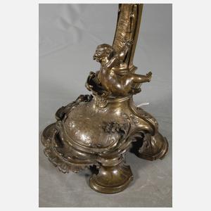 Übergroßer Salonleuchter Historismus