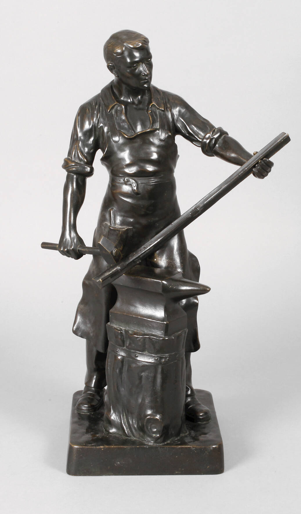 Otto Schmidt-Hofer, Schmied