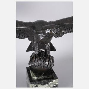 Anton Büschelberger, Adler auf Kugel