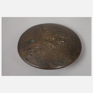 Kleinskulpturen "Spuren im Sand" und "Neue Zeit"