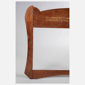 Jugendstilrahmen mit Löwendarstellung