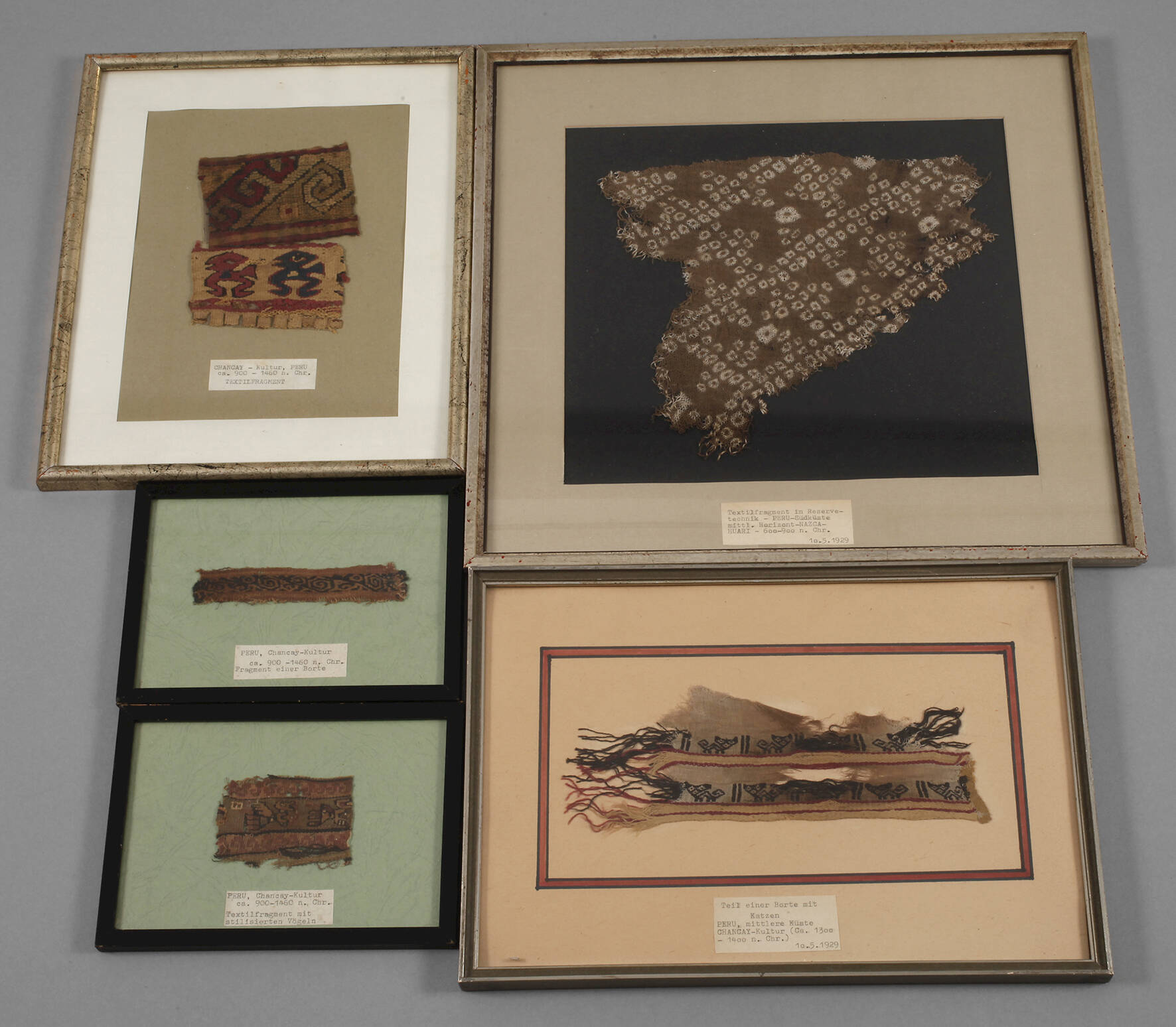 Fünf historische Textilfragmente