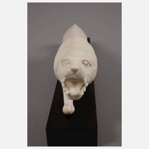 Figürliche Elfenbeinschnitzerei