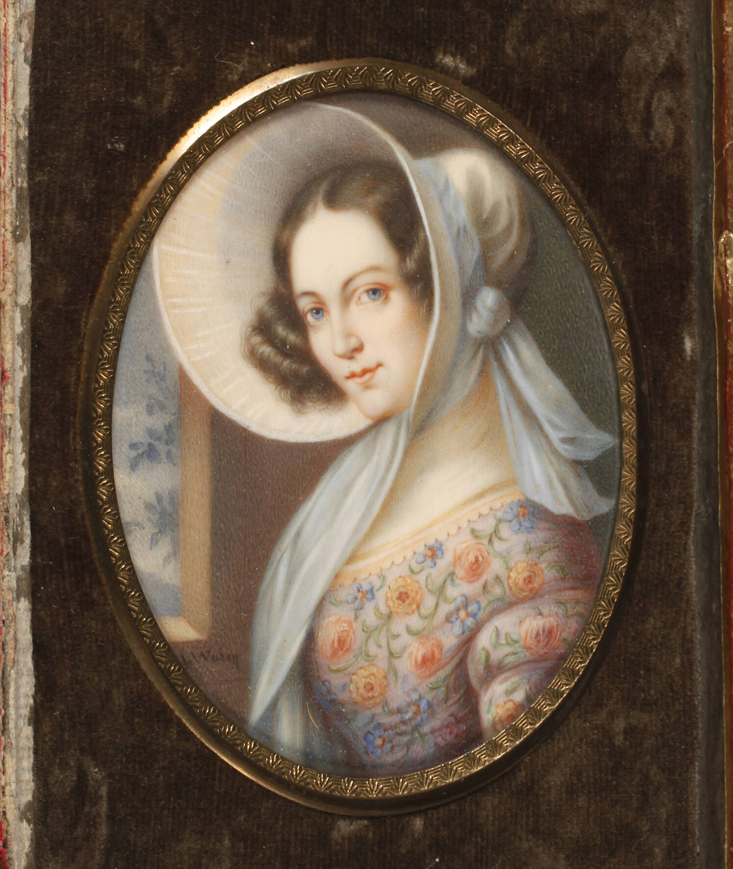 Elfenbeinminiatur im Etui