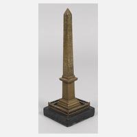 Tischobelisk111