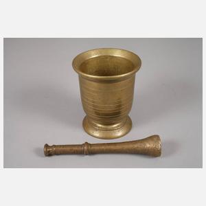 Drei Mörser mit Pistill