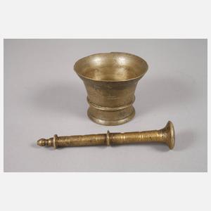 Drei Mörser mit Pistill