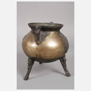 Historisierender Grapen