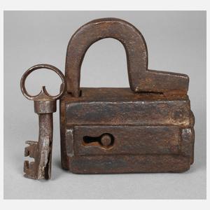 Historisches Vorhängeschloss