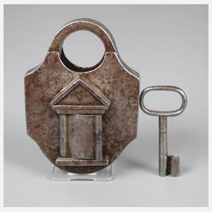 Historisches Vorhängeschloss