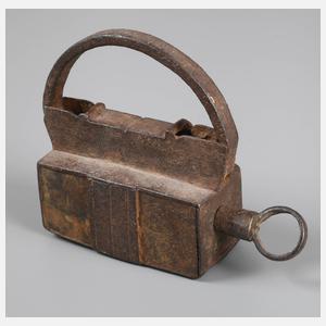 Historisches Vorhängeschloss