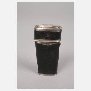 Reisewerkzeug im Etui