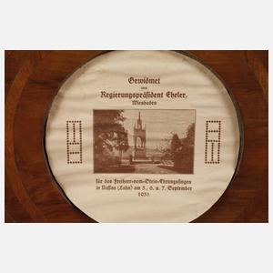 Geschnitzter Tafelaufsatz