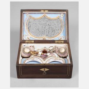 Kleine Nähschatulle Spätbiedermeier