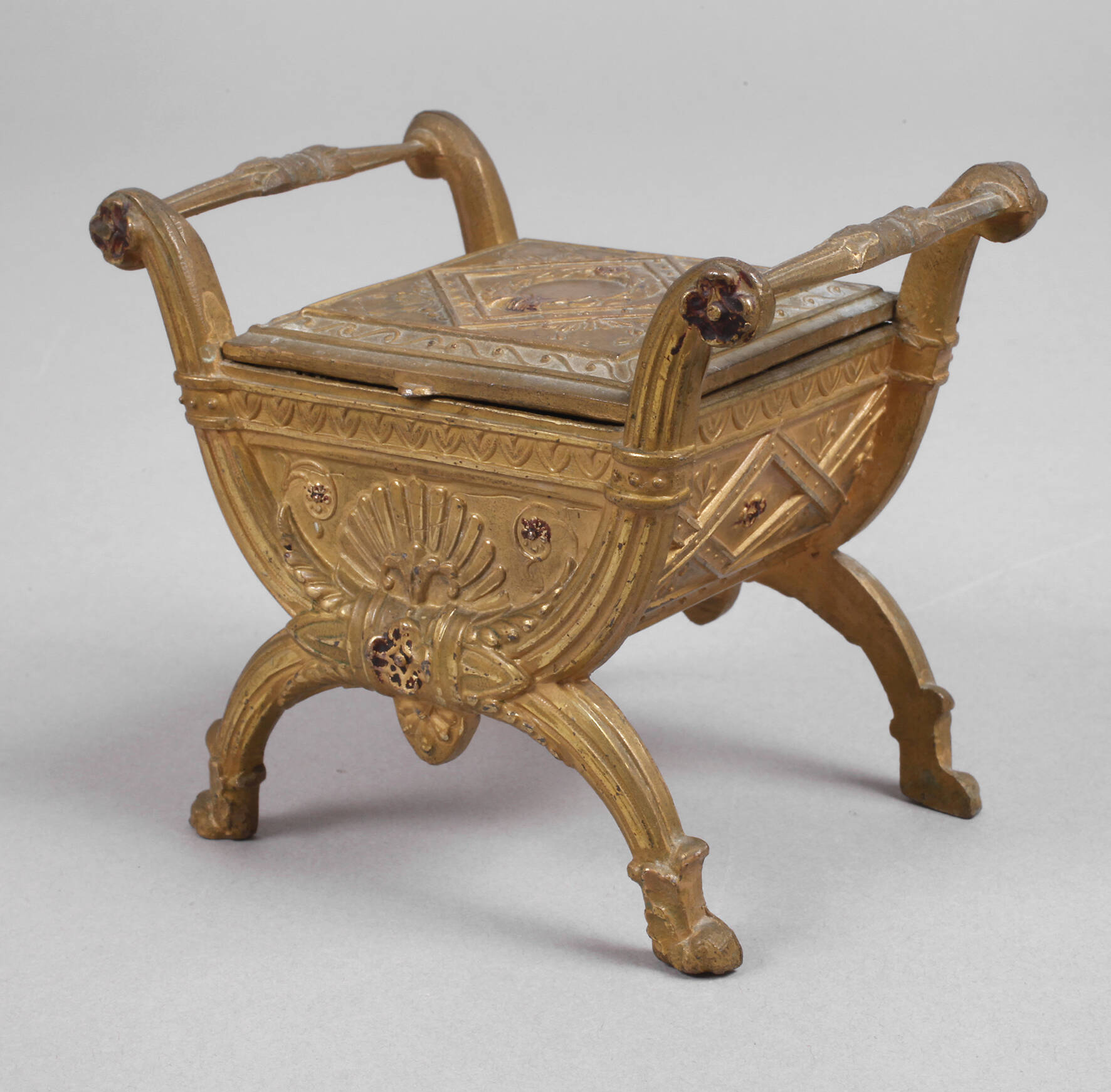 Außergewöhnliche Schatulle