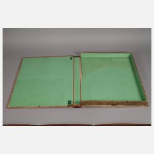 Zwei Repositorienkartons