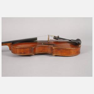 Violine im Etui