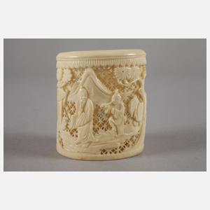 Elfenbeinschnitzerei