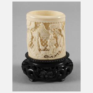 Elfenbeinschnitzerei