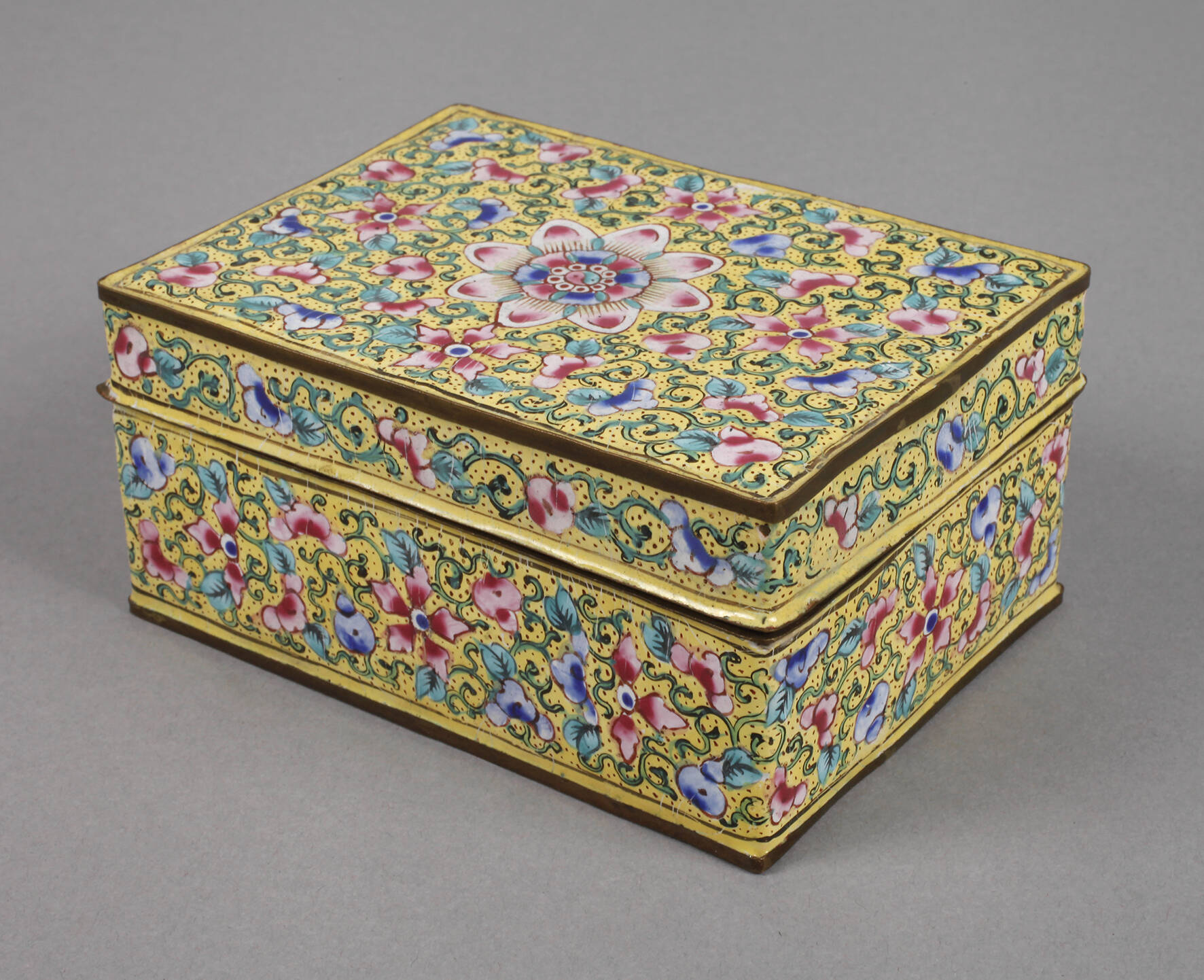 Deckeldose Cloisonné