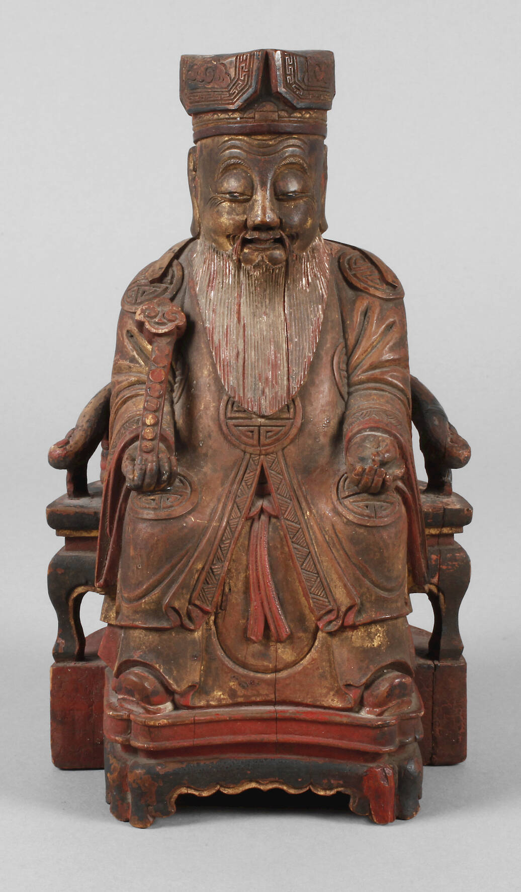 Figürliche Schnitzerei