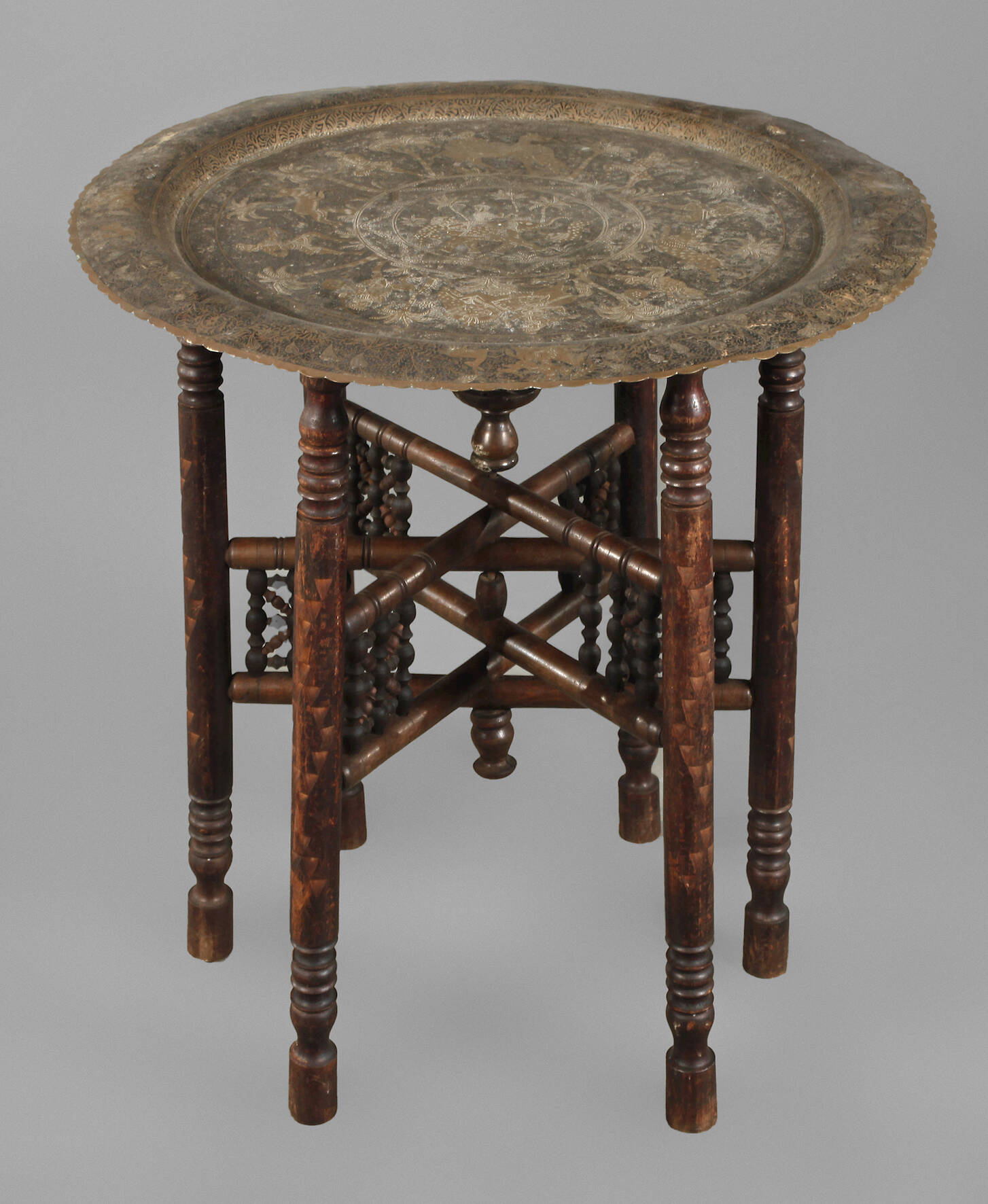 Indopersischer Beistelltisch