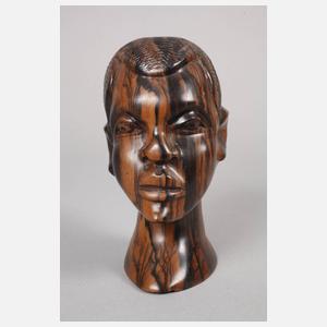 Figürliche Schnitzerei