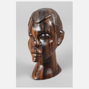 Figürliche Schnitzerei