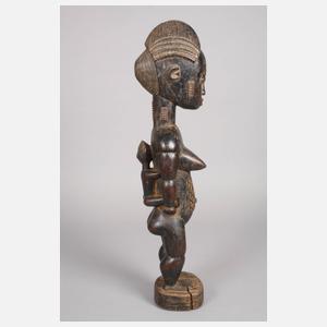 Geschnitzte Fruchtbarkeitsfigur