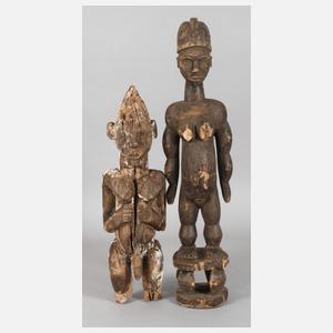Zwei geschnitzte Figuren
