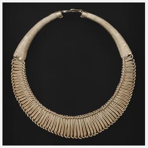 Halsschmuck Stammeskunst