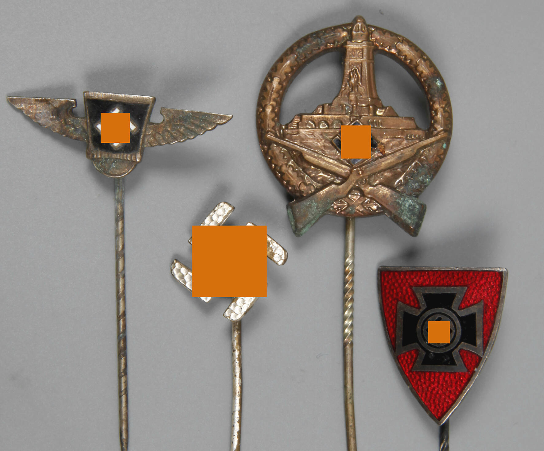 Konvolut NS-Kleinabzeichen
